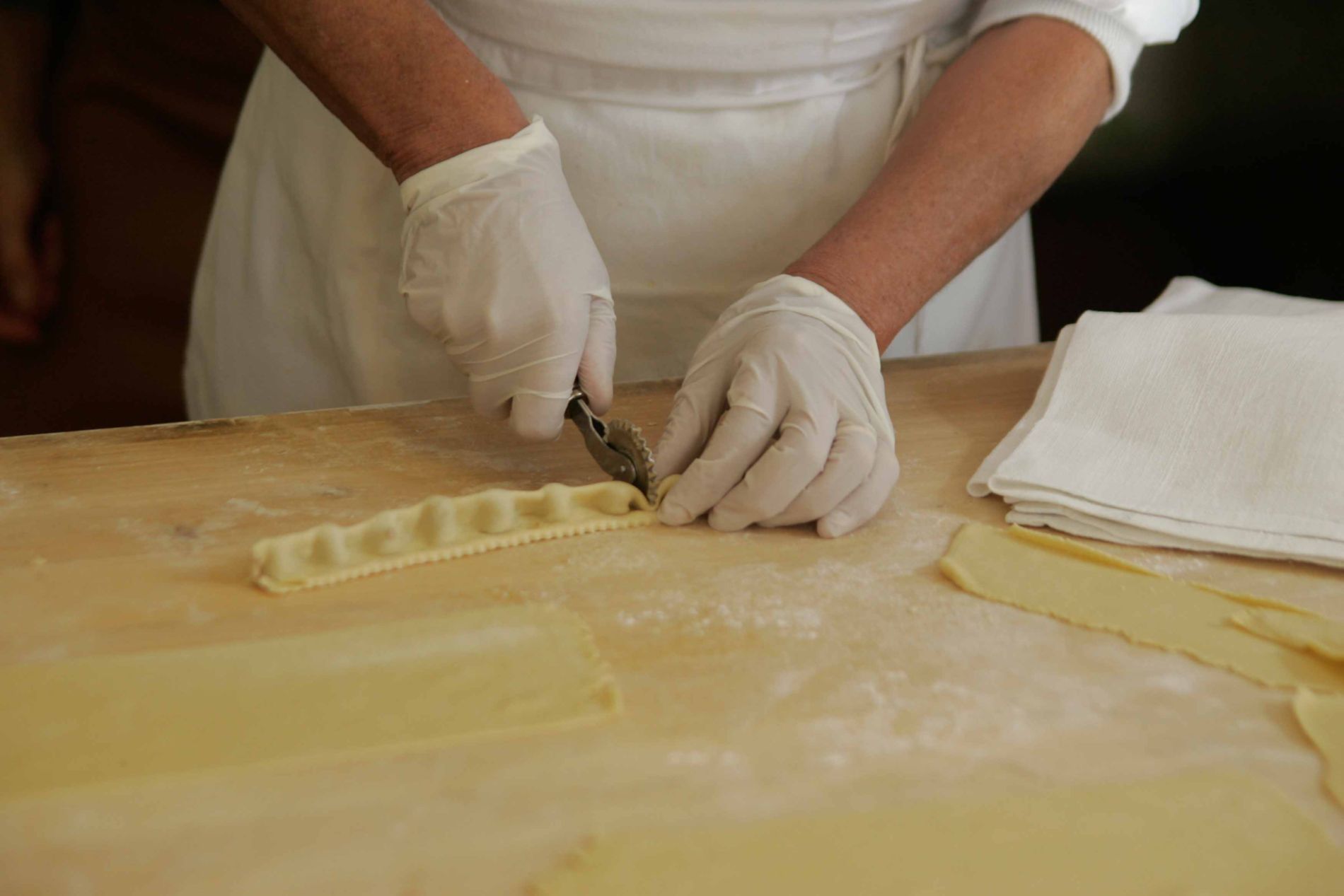 Pasta Classes Italy TourDivini